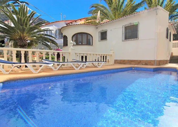 Acan0114 Βίλα Κάλπε